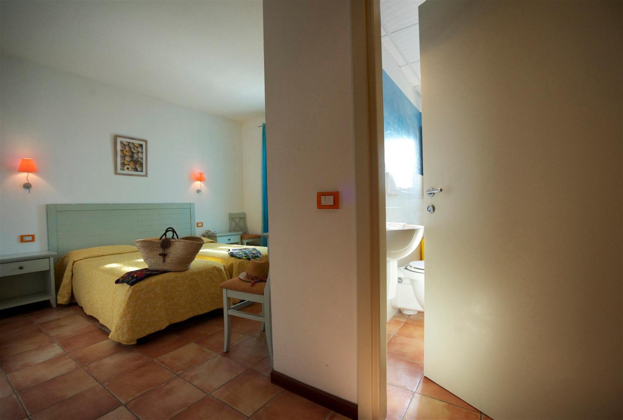 Hotel Villa Tramonto Direttamente Sul Mare San Vincenzo Exteriér fotografie