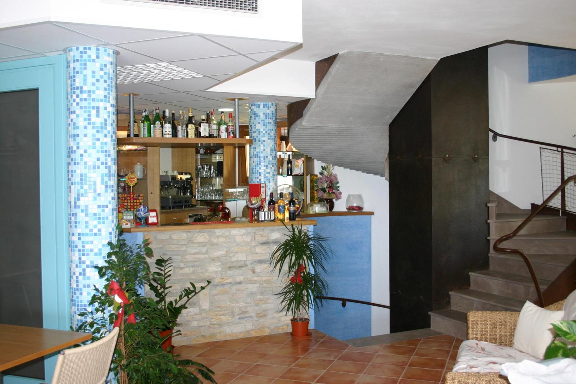 Hotel Villa Tramonto Direttamente Sul Mare San Vincenzo Exteriér fotografie