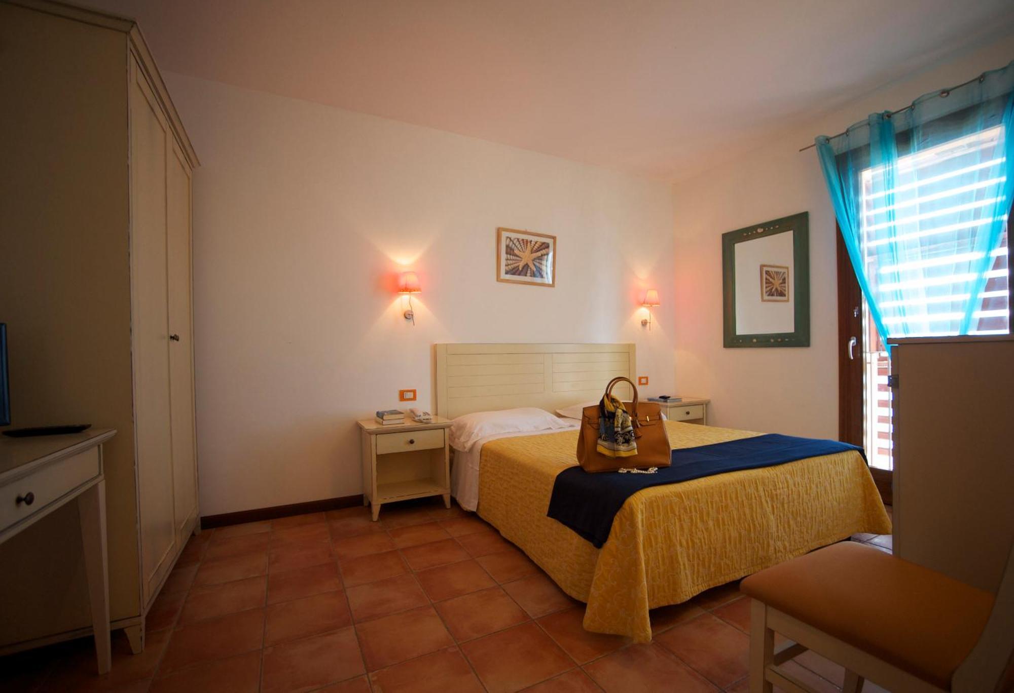 Hotel Villa Tramonto Direttamente Sul Mare San Vincenzo Exteriér fotografie