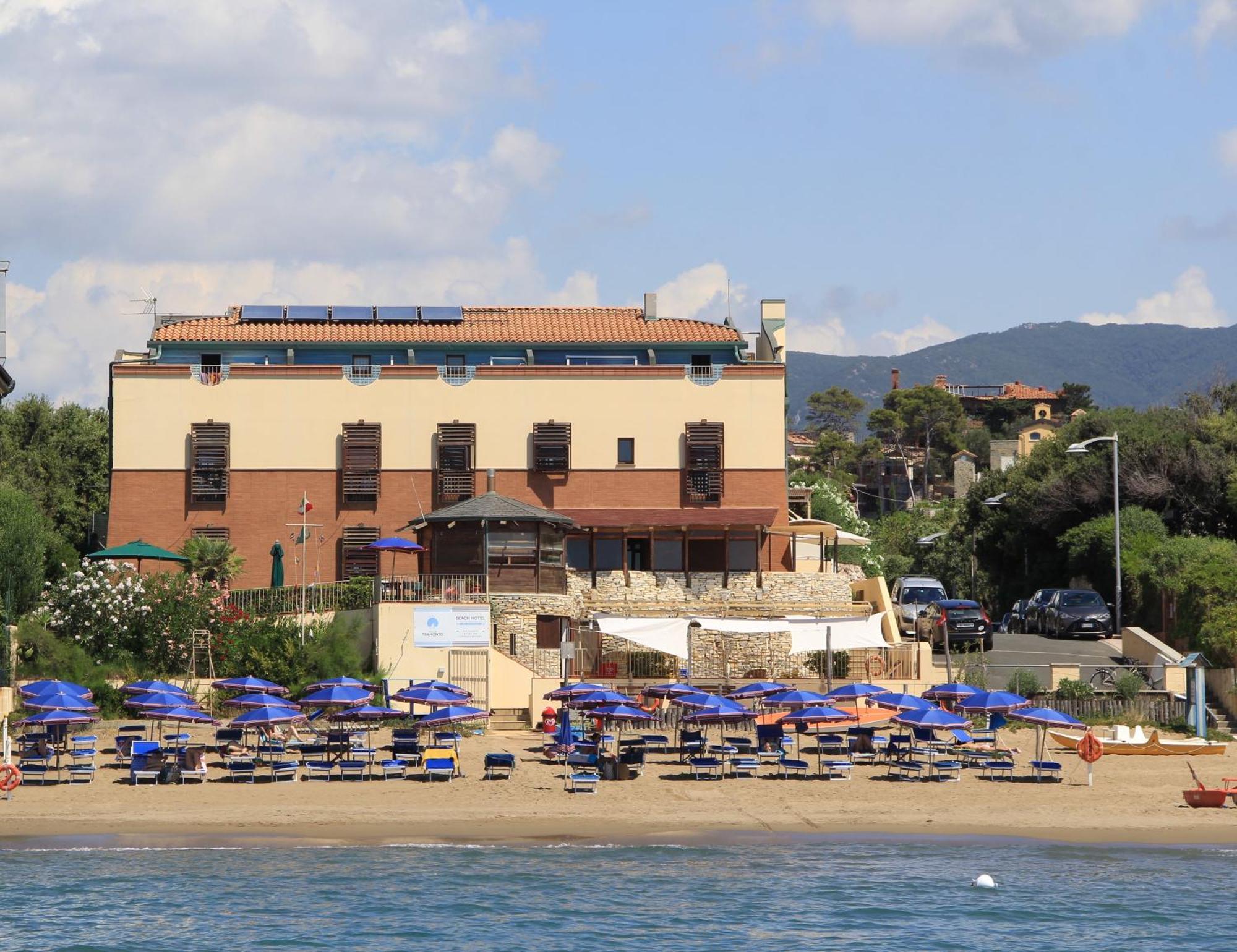 Hotel Villa Tramonto Direttamente Sul Mare San Vincenzo Exteriér fotografie